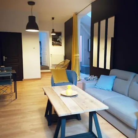 아파트 Grand Appart Calme Avec Cour Privative Dk Centre 됭케르크